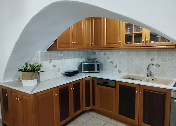 度假居 A V G E R I N O S Naxos Naxos City