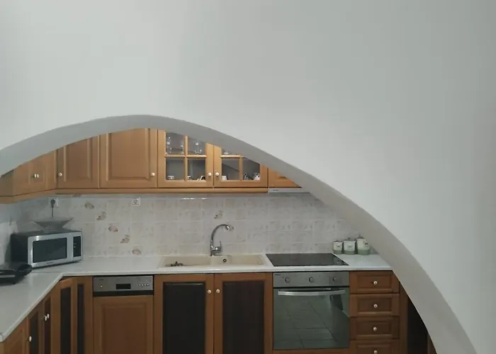 度假居 A V G E R I N O S Naxos *