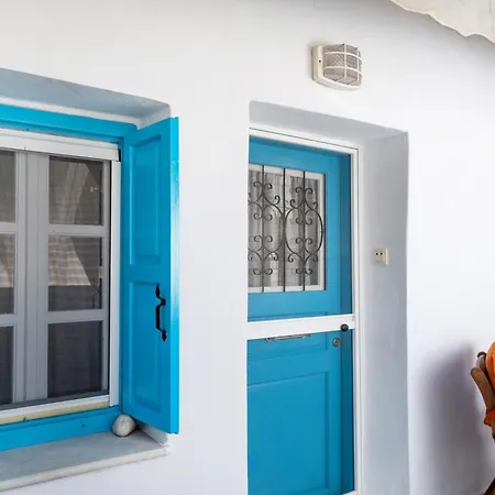 Holiday home A V G E R I N O S Naxos *
